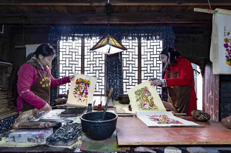 趕制年畫(huà)迎新春