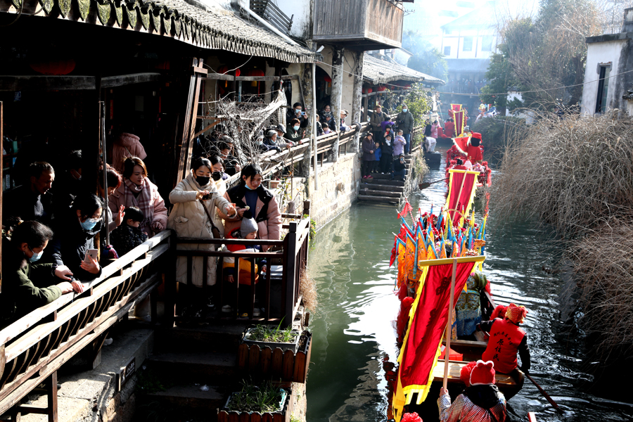 民俗文化“鬧” 千年古村“活”