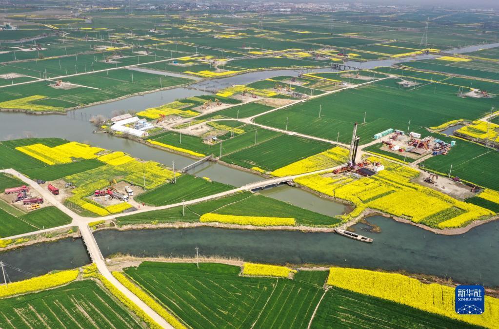 水鄉(xiāng)景色美