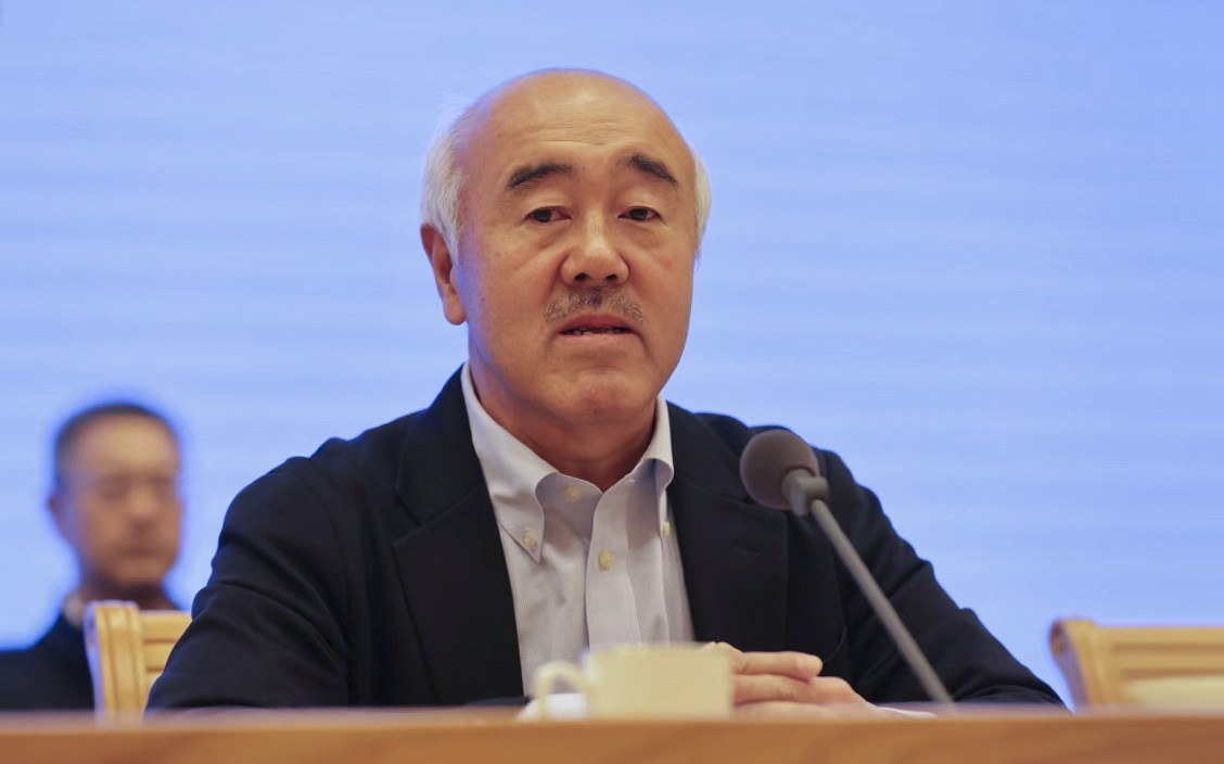 中國新聞攝影學(xué)會選舉產(chǎn)生新一屆領(lǐng)導(dǎo)班子