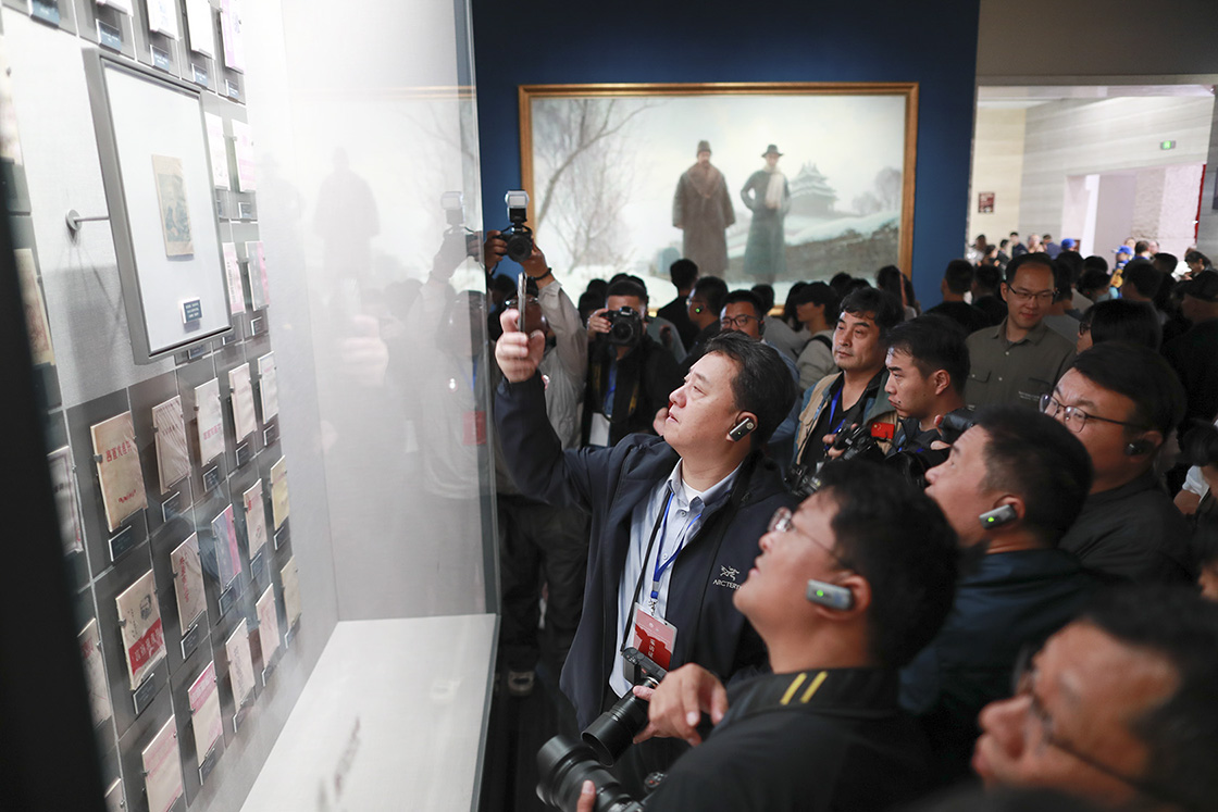 “走進(jìn)紅船起航地 譜寫嘉興新篇章·全國百家媒體新聞攝影采訪活動”開幕