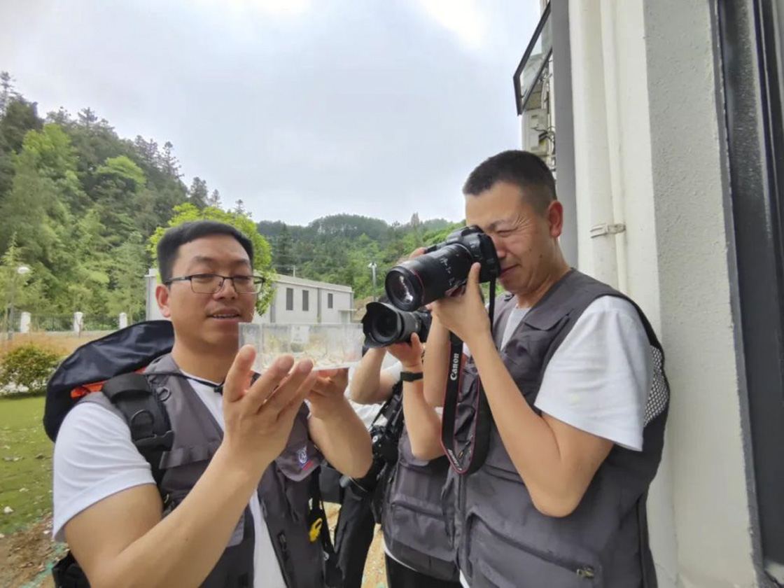 2024年新華社貴州分社舉行簽約攝影師走進“古韻思州·稻香岑鞏”助力鄉(xiāng)村振興宣傳活動