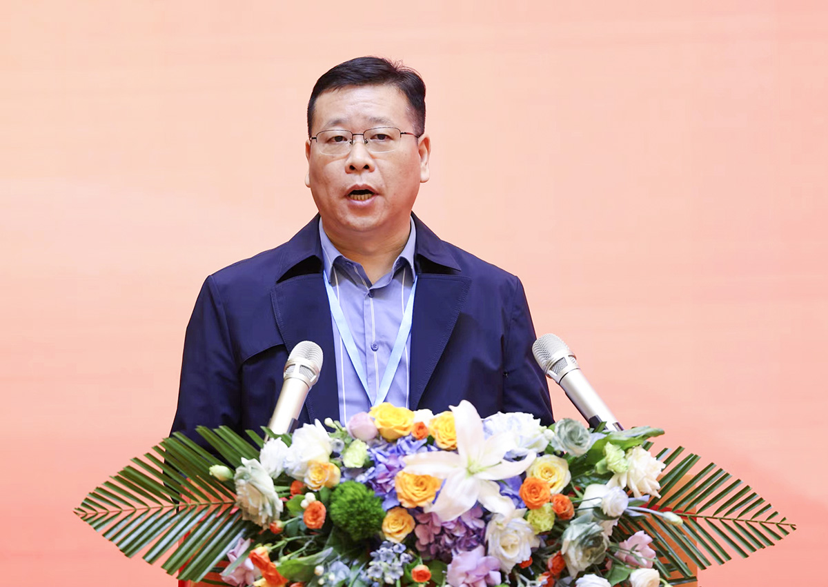 中國新聞攝影學(xué)會九屆二次理事會在佳木斯召開