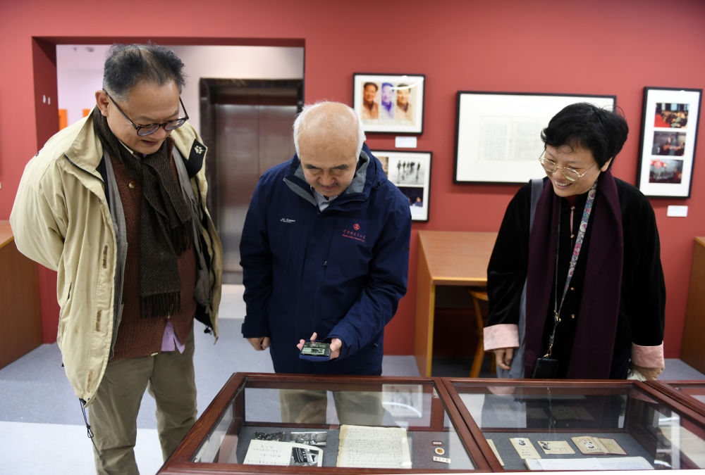 “復(fù)旦新聞·中國(guó)新聞攝影大講堂”在滬開(kāi)講