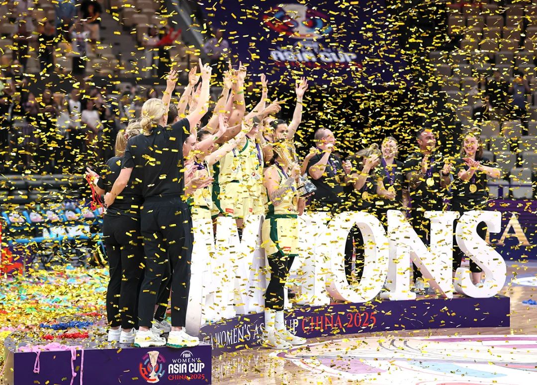 女籃亞洲杯｜澳大利亞女籃首奪亞洲杯冠軍
