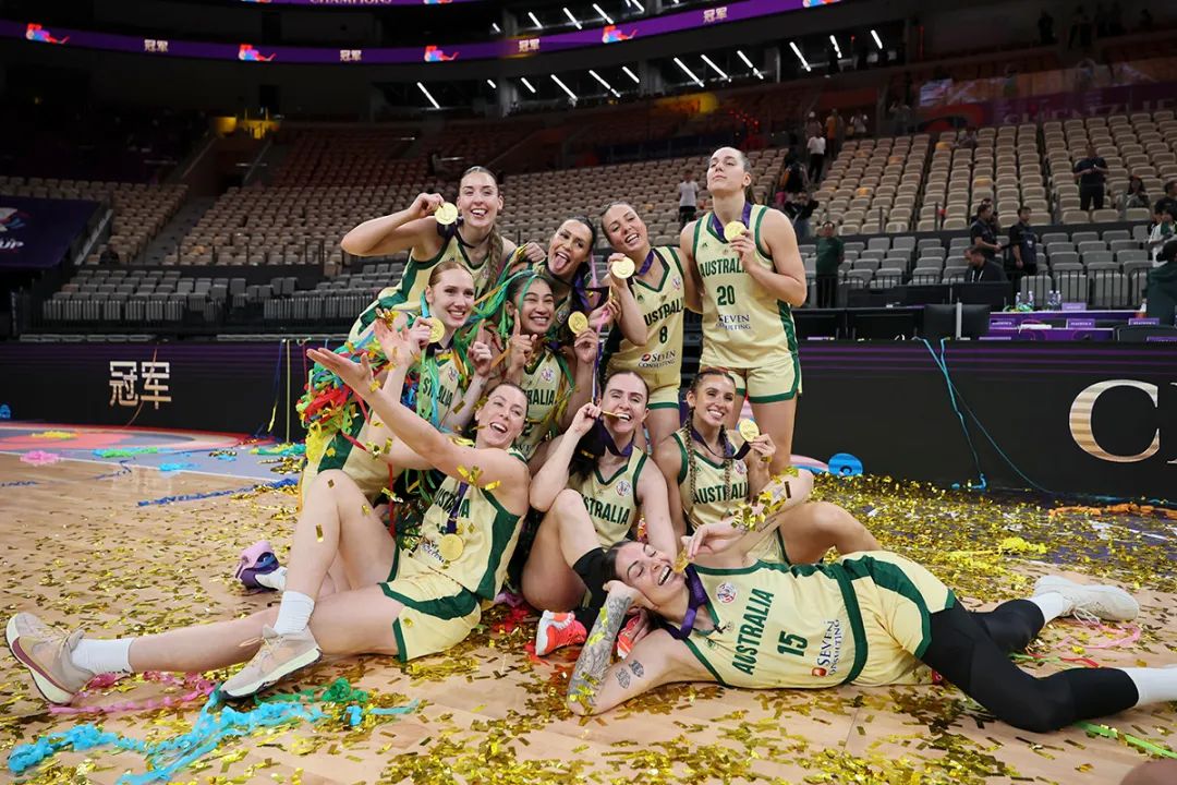 女籃亞洲杯｜澳大利亞女籃首奪亞洲杯冠軍