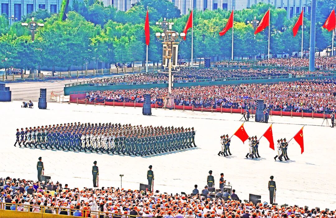 中華世紀(jì)壇看展丨和平發(fā)展 逐夢(mèng)同行 — 全國(guó)主流媒體新聞攝影展