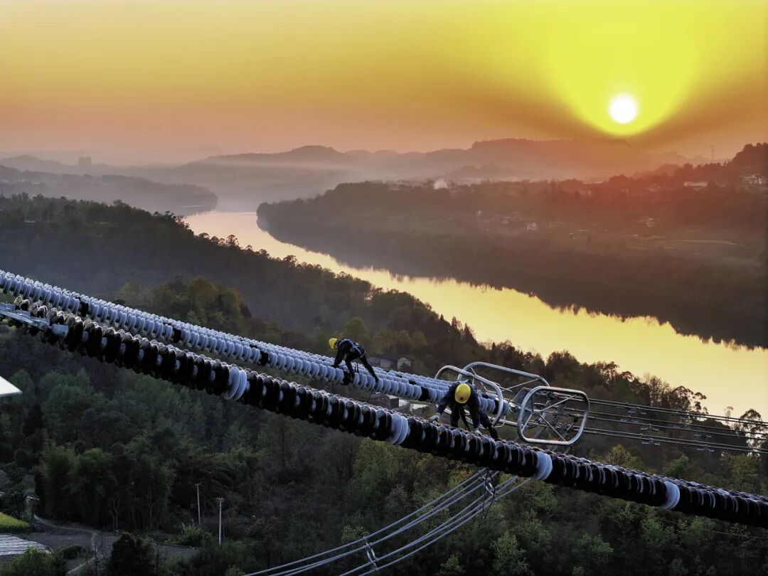 中華世紀(jì)壇看展丨和平發(fā)展 逐夢(mèng)同行 — 全國(guó)主流媒體新聞攝影展