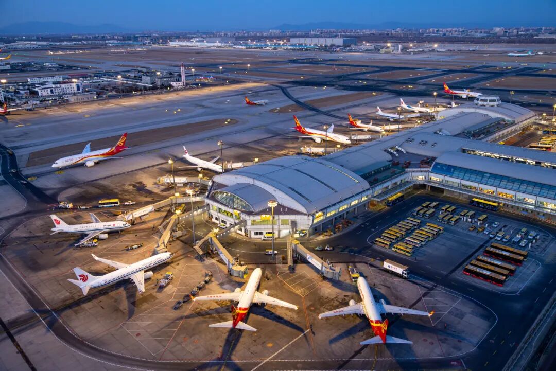 中華世紀(jì)壇看展丨和平發(fā)展 逐夢(mèng)同行 — 全國(guó)主流媒體新聞攝影展