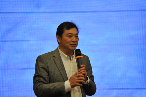 “趨勢(shì)與變革——2015中國(guó)新聞攝影高峰論壇”在無(wú)錫舉行