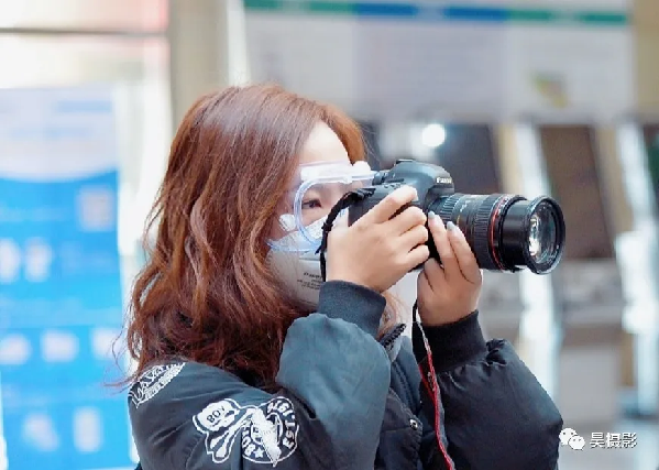 新聞戰(zhàn)“疫” 鏡頭狙擊