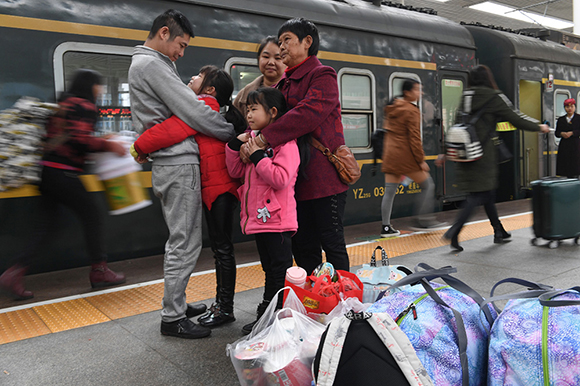 人民攝影“金鏡頭”(2019年度)新聞攝影作品評選圓滿結(jié)束