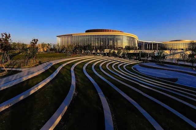 運(yùn)用線條的魅力