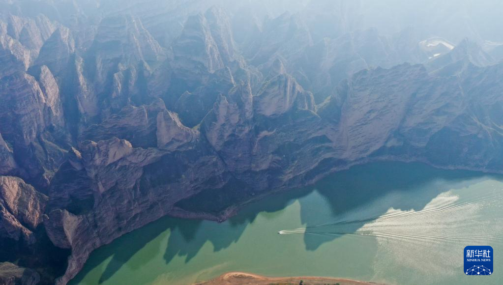 飛“閱”視角看天下