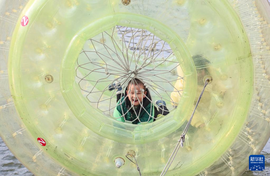 足不出戶(hù)！鏡頭帶你樂(lè)享各地多彩假期