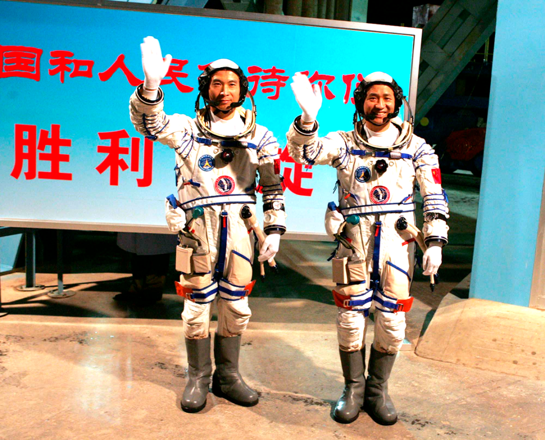 【鏡界論道】第1期｜從發(fā)射場(chǎng)到著陸場(chǎng)用“第三只眼”跟蹤神舟六號(hào)