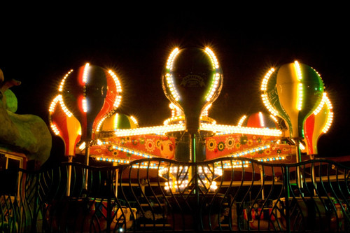 五分鐘教你拍攝夜景光繪照片